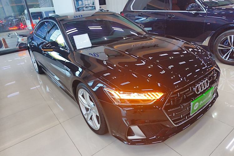 Used Audi A7L 2024 45TFSI quattro S-line Visionary Edition Flow Crystal Package