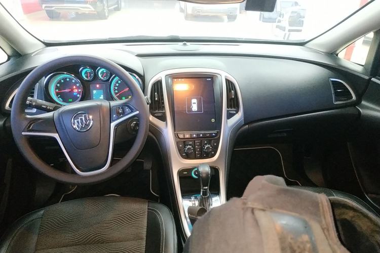 Used Buick GT 2014 XT 1.6L Automatic Fashion Edition