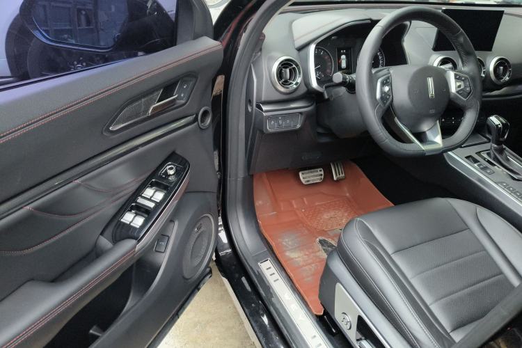 Used Wey VV5 2017 2.0T Ultra-Luxury Version
