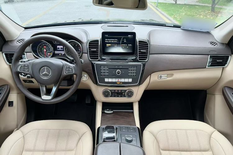 Used Mercedes-Benz GLE 2017 GLE 400 4MATIC
