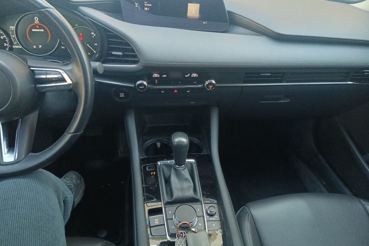 Used Mazda Mazda 3 Axela 2021 2.0L Automatic Zhiya Edition
