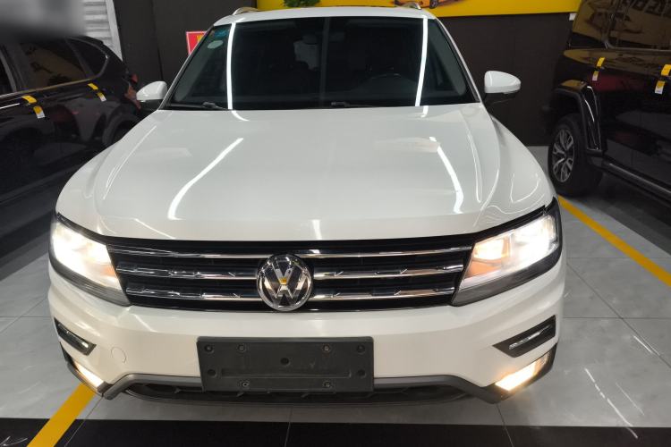 Used Volkswagen Tiguan L 2018 330TSI Automatic Two-Wheel Drive Luxury Edition
