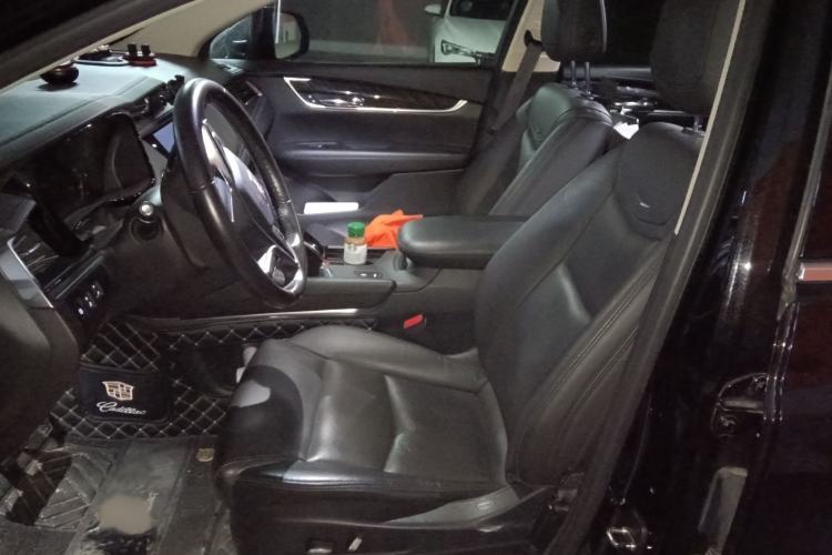 Used Cadillac XT5 2016 25T Luxury Model
