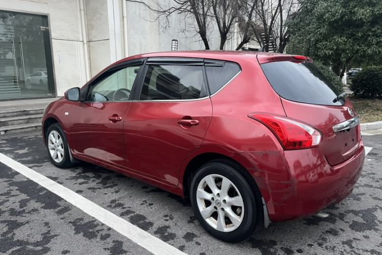 Used Nissan Tiida 2011 1.6L CVT Smart Version
