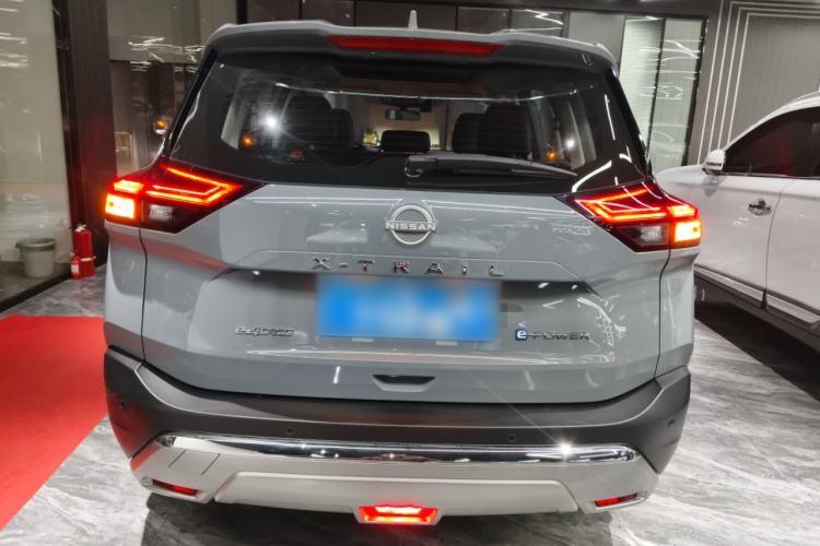 Used Nissan X-Trail 2023 e-POWER Ultra-Hybrid Dual-Motor All-Wheel-Drive Luxury Edition
