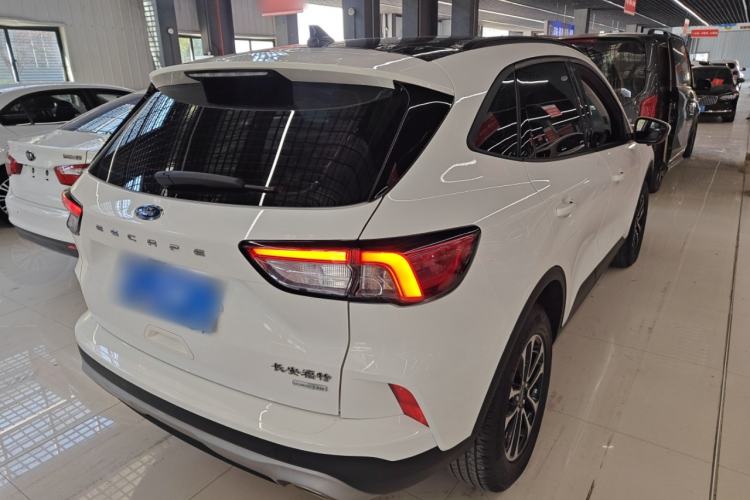 Used Ford Escape 2020 EcoBoost 245 Two-Wheel-Drive Comfort Edition
