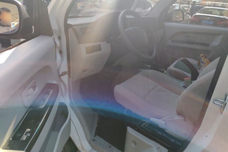 Used Jinbei New Hiace X30L 2023 1.5L Super Enjoyment Van 2/5 Seats Non-Air-Conditioned Version SWC15M