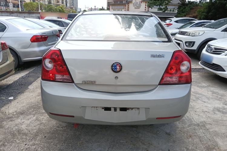 Used Geely Auto Diamond 2013 1.5L Manual Elite Model
