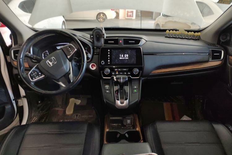 Used Honda CR-V 2017 240TURBO CVT Front-Wheel Drive Fashion Edition