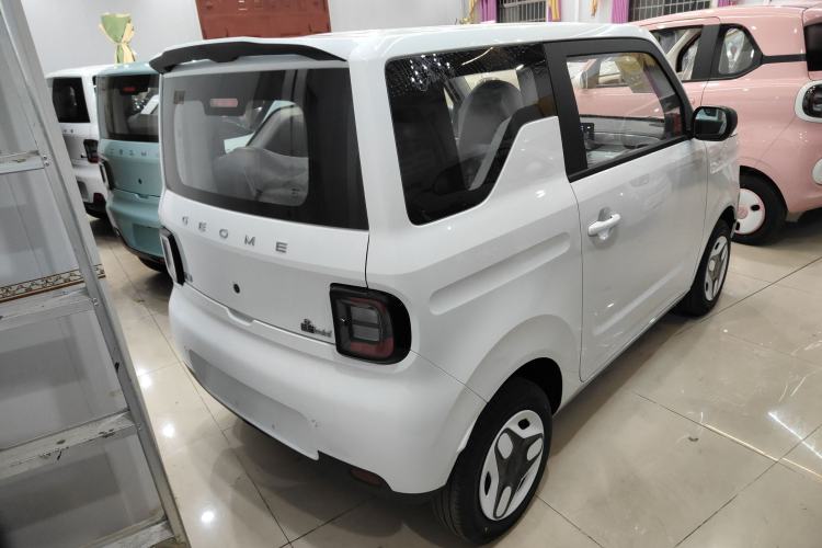 Used  Panda 2025 210 km – Yuanqi Bear