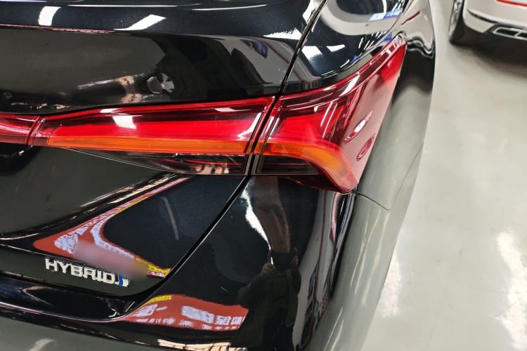 Used Toyota Avalon 2022 Dual-Engine 2.5L Luxury Edition
