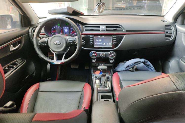 Used Kia KX Cross 2017 1.4L AT GLS
