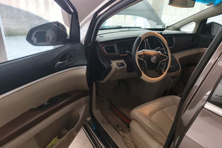 Used Buick GL8 2017 25S Luxury Version China V Standard
