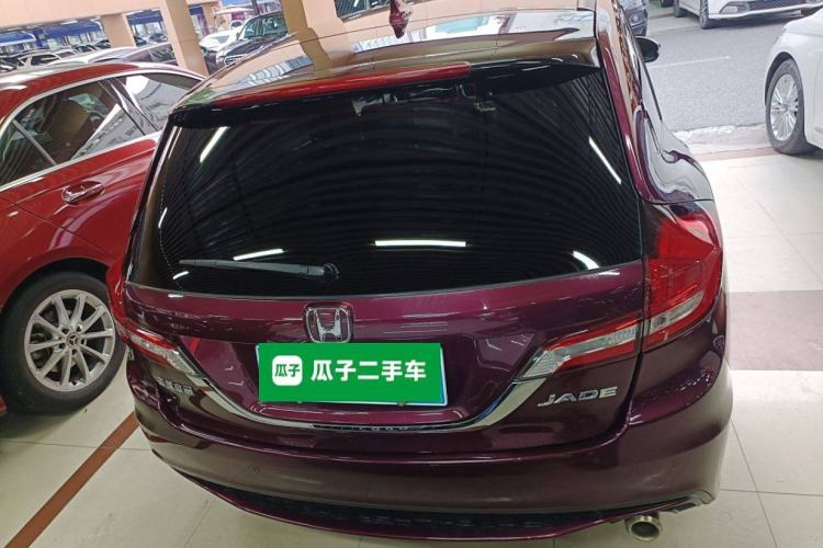 Used Honda Jade 2017 1.8L automatic Comfort version 5 seats
