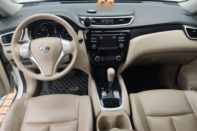 Used Nissan X-Trail 2014 2.5L CVT Luxury Edition 4WD