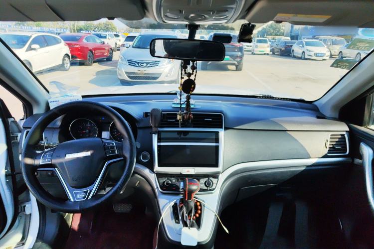 Used Haval M6 2019 1.5T DCT Two-Wheel Drive Value Edition China VI Standard