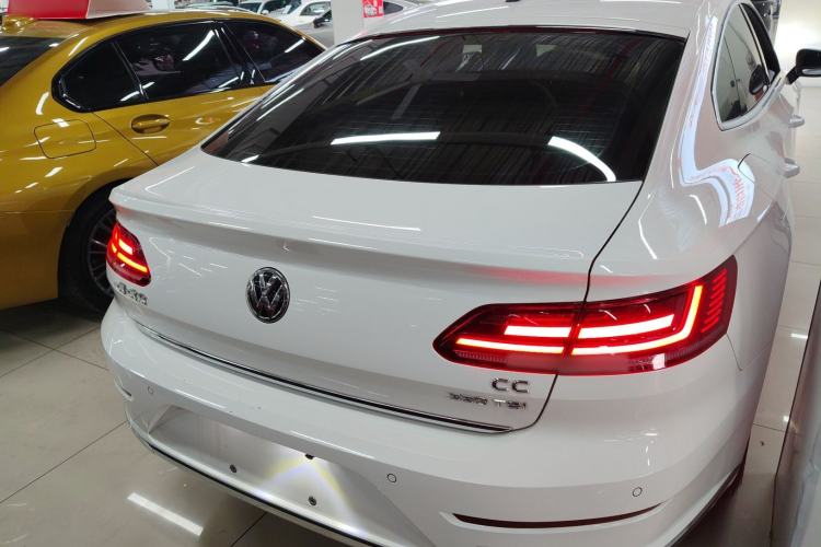 Used Volkswagen FAW-Volkswagen CC 2020 330TSI Huayan Edition China VI Standard
