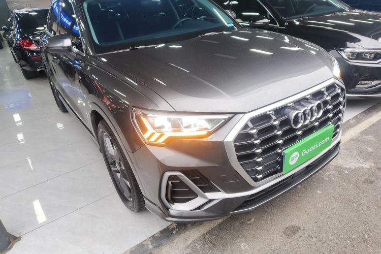 Used Audi Q3 2020 35 TFSI Fashion Dynamic Model
