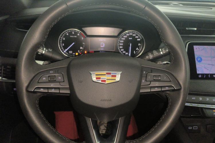 Used Cadillac XT4 2018 28T Two-Wheel Drive Tech Version