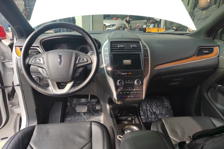 Used Lincoln MKC 2017 2.0T Four-Wheel Drive Zunya Edition
