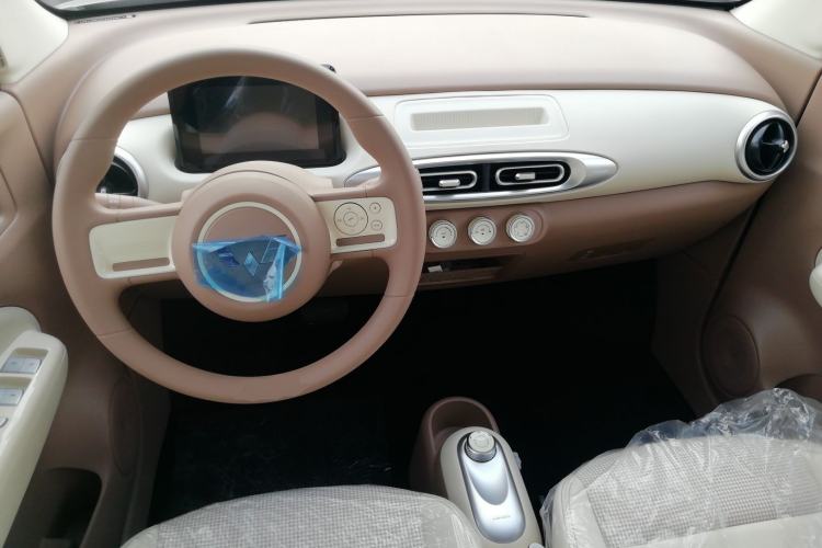 Used Wuling Hongguang MINIEV 2025 Four-Door Version Advanced Edition
