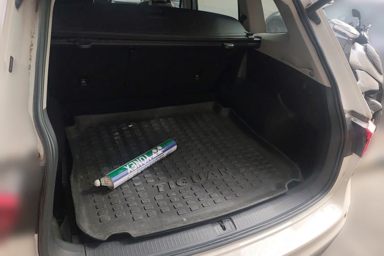 Used Volkswagen Tiguan L 2020 330TSI Automatic Two-Wheel Drive Smart Luxury Edition China VI Standard