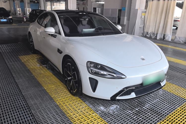 Used  SU7 2024 Rear-Drive Ultra-Long Range Advanced Pro-Level Intelligent Driving Version
