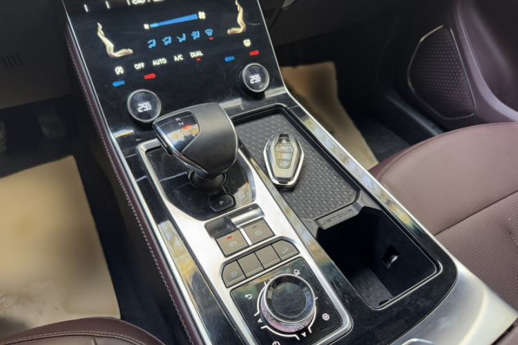 Used JETOUR X90 2022 Zilong 2.0T DCT Tiger威 Edition 5-seater