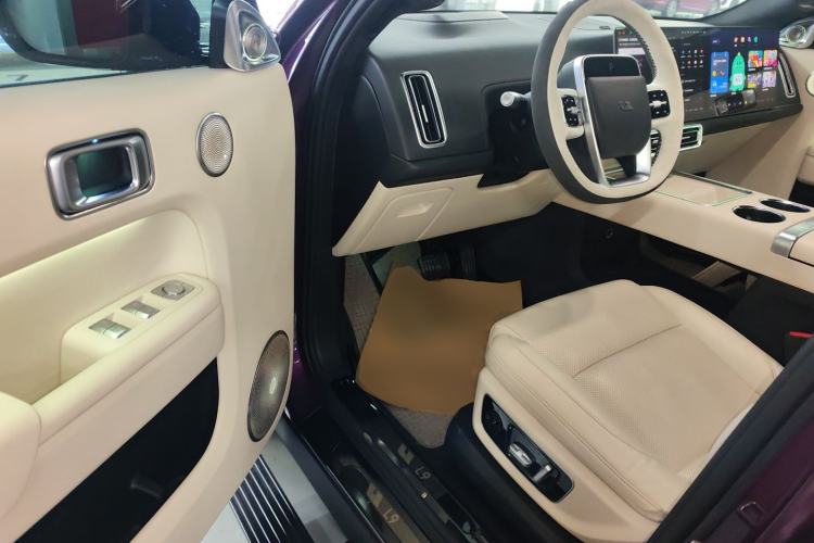 Used Li Auto L9 2022 Max model
