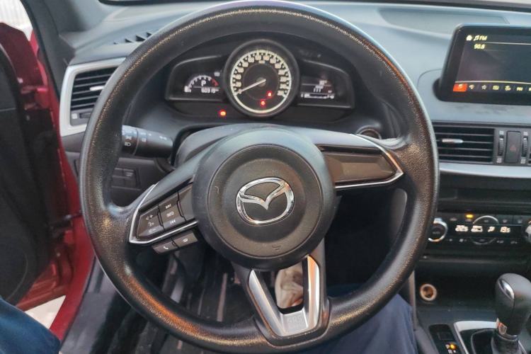 Used Mazda CX-4 2018 2.0L Automatic Two-Wheel Drive Blue Sky Exploration Version China V Standard
