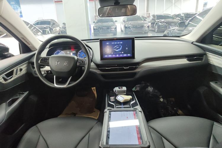 Used Hongqi E-QM5 2023 620km PLUS