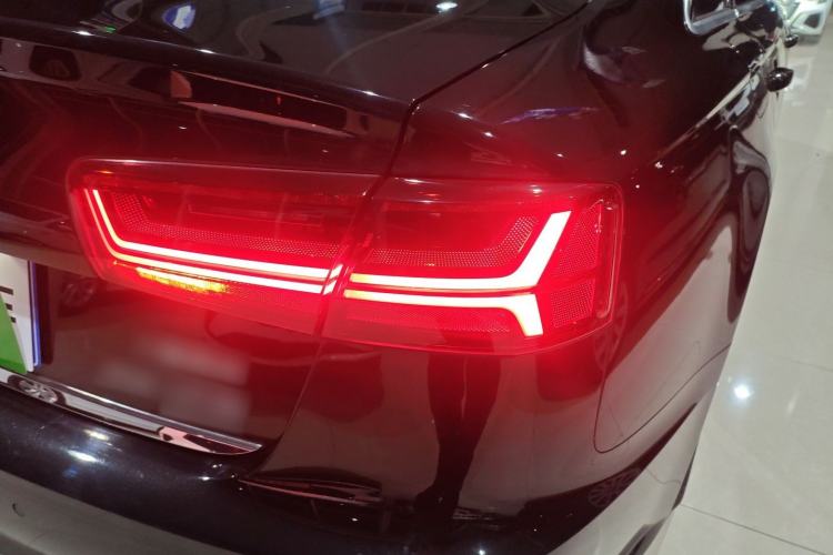 Used Audi A6L 2018 30th Anniversary Edition 35 TFSI Fashion Model
