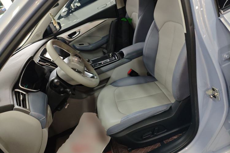 Used  ER6 2021 New Dynamic Edition 620km Smart Drive Version
