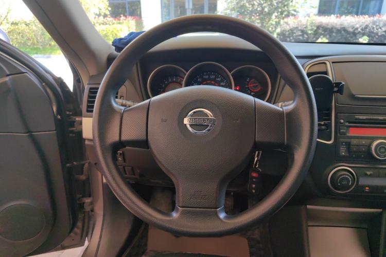 Used Nissan Sylphy 2016 1.6XE Manual Comfort Edition
