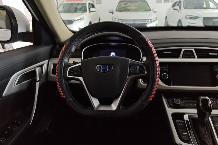 Used Geely Auto Emgrand X7 Sport 2018 1.8TD Automatic Two-Wheel Drive Smart Connect 4G Internet Edition
