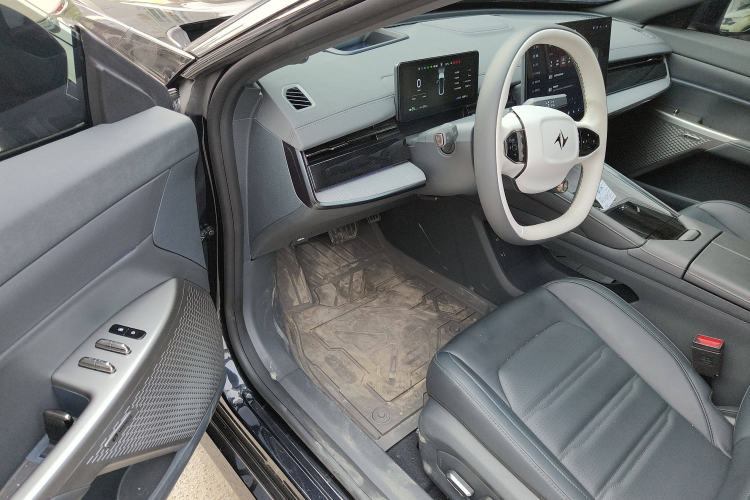 Used  eπ007 2024 620 Pro Version
