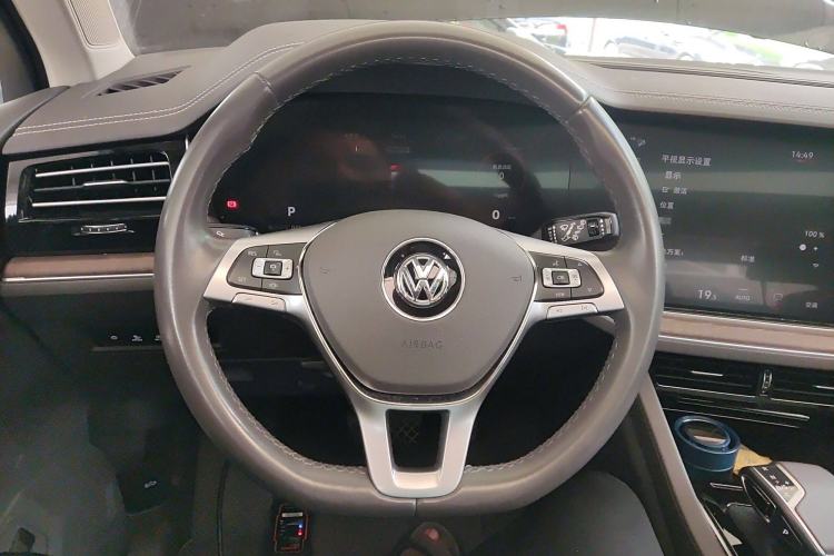 Used Volkswagen Touareg 2020 3.0 TSI Luxury Edition China VI
