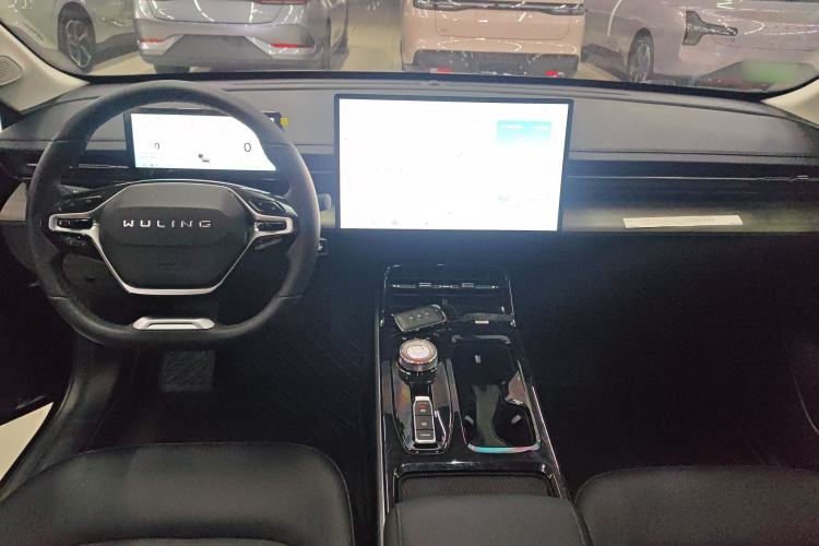 Used Wuling Xingguang 2024 Co-Creation Edition 510 Advanced Model