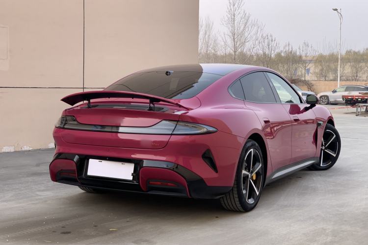 Used  SU7 2024 Four-Wheel Drive Ultra-Long Range Advanced Intelligent Driving Max Edition
