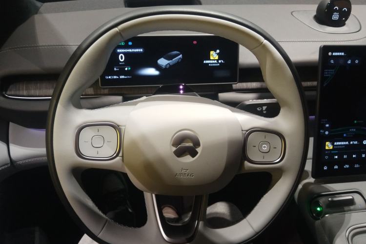 Used Nio ES6 2024 75 kWh
