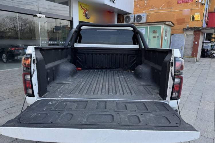 Used Great Wall Poer 2023 2.0T Commercial Version Automatic Diesel 4x4 Elite Long-Box GW4D20M