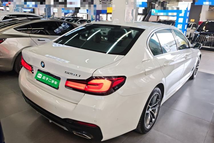 Used BMW 5 Series 2021 Facelifted 525Li M Sport Package
