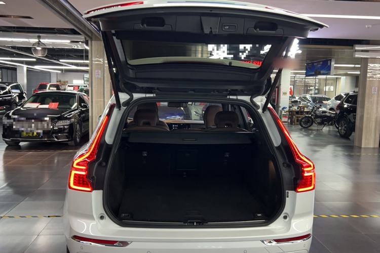 Used Volvo XC60 2021 T5 4x4 Smart Luxury Edition
