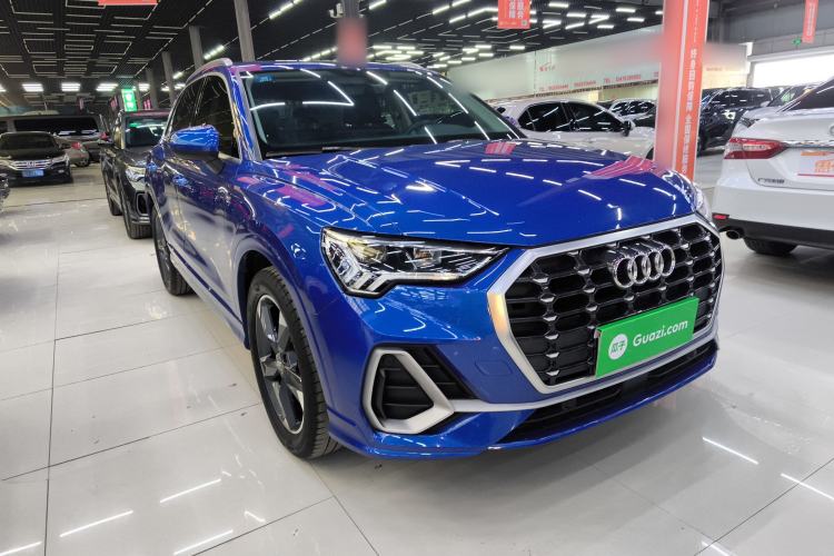 Used Audi Q3 2019 40 TFSI Fashion Dynamic Model