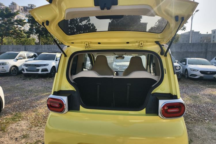 Used Wuling Hongguang MINIEV 2024 3rd Generation 215km Advanced Version
