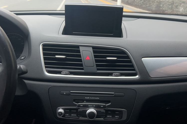 Used Audi Q3 2017 30 TFSI Fashion Model
