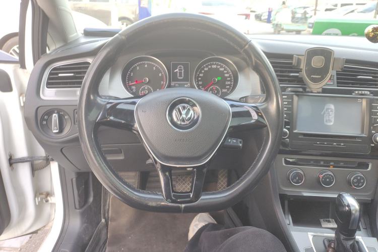 Used Volkswagen Golf 2014 1.4TSI Automatic Comfort Model