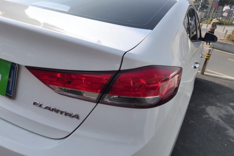 Used Hyundai Elantra 2019 1.5L CVT ZhiXuan – Elite Version
