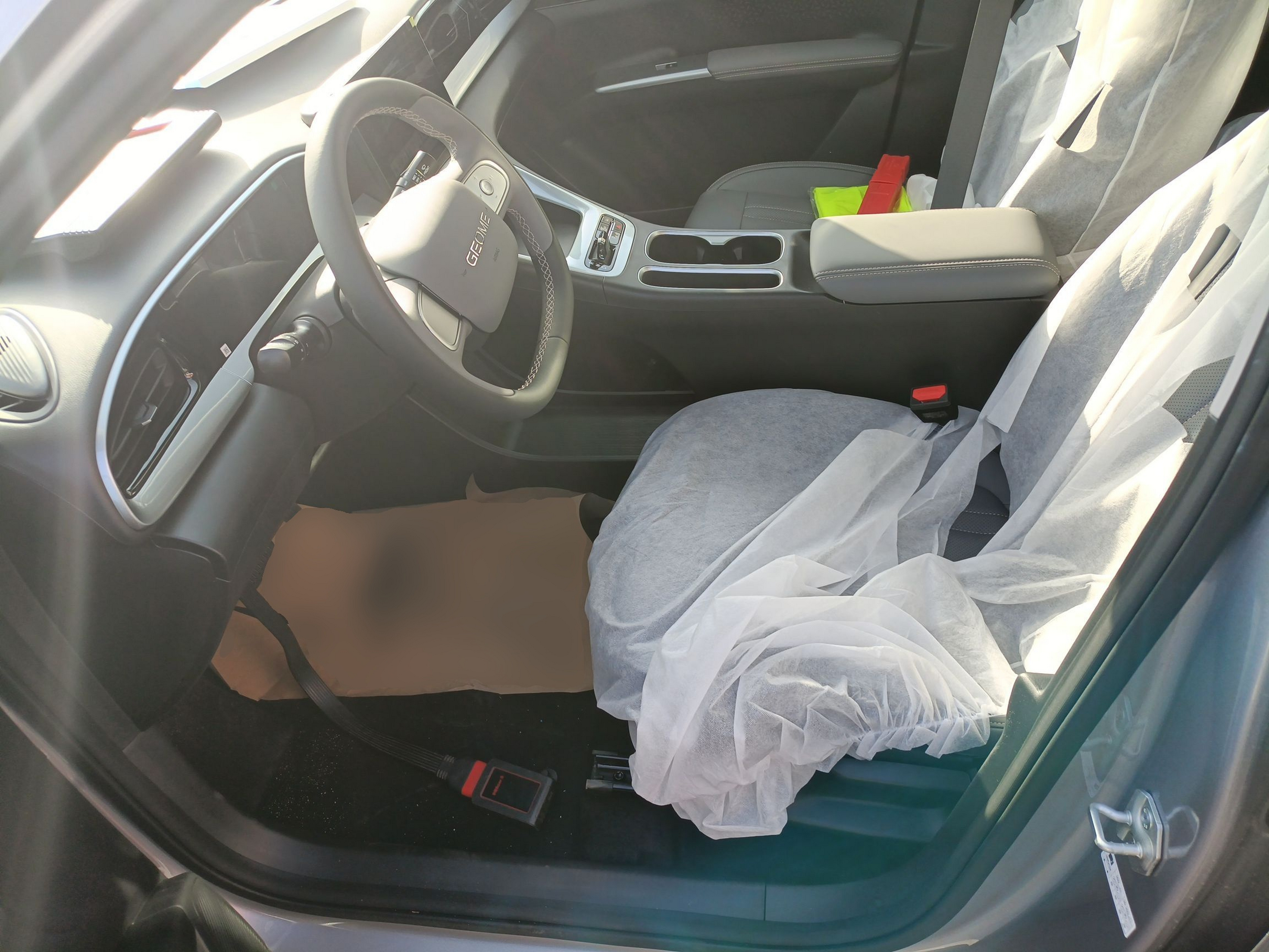 Переднее сиденье в автомобиле