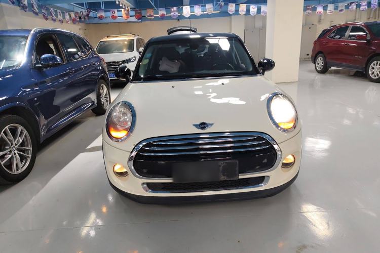 Used  MINI 2016 1.5T COOPER Five-Door Edition
